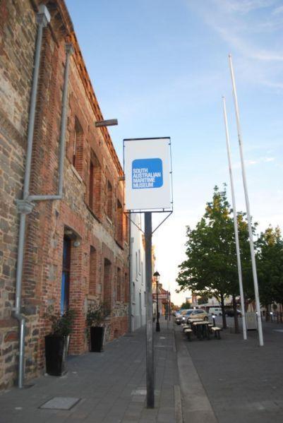 Hostel Port Adelaide Backpackers Exterior foto